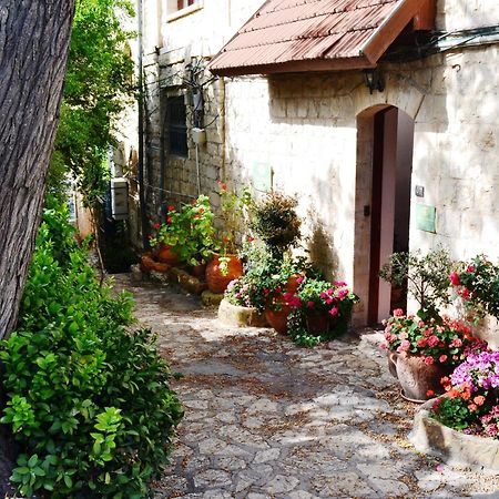 Palacio Domain - Stylish European Luxury Boutique Hotel Safed Bagian luar foto